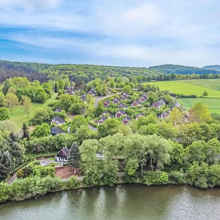 39 In Kirchheim Holiday home *
